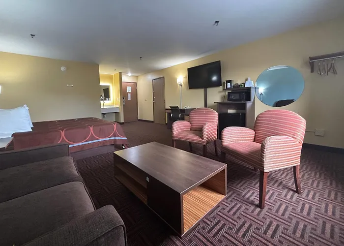 Motel Super 8 By Wyndham Peoria
