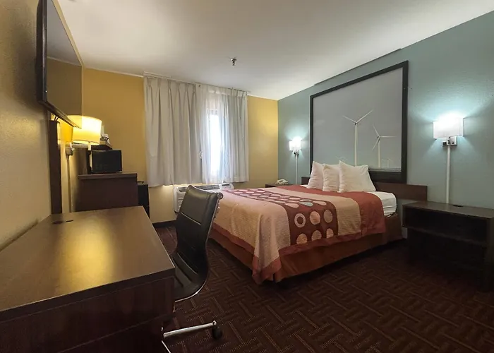 Super 8 By Wyndham