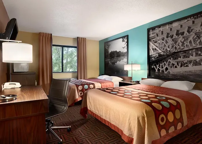 Super 8 By Wyndham 2*
