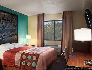 Motel Super 8 By Wyndham 2*