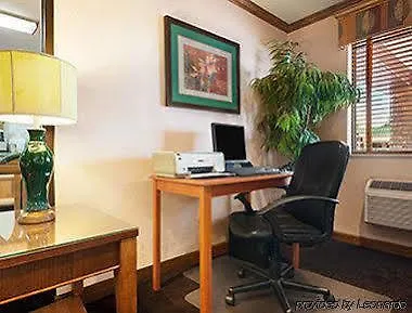 Motel Super 8 By Wyndham