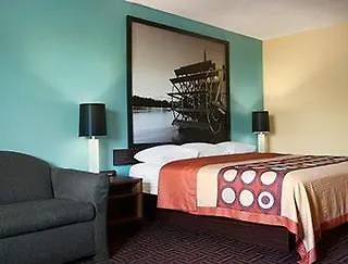 Super 8 By Wyndham 2*